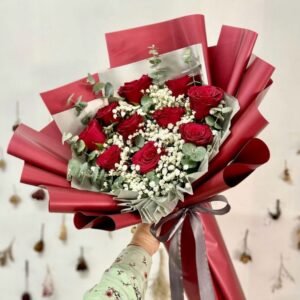 Fresh Roses & Gypsi